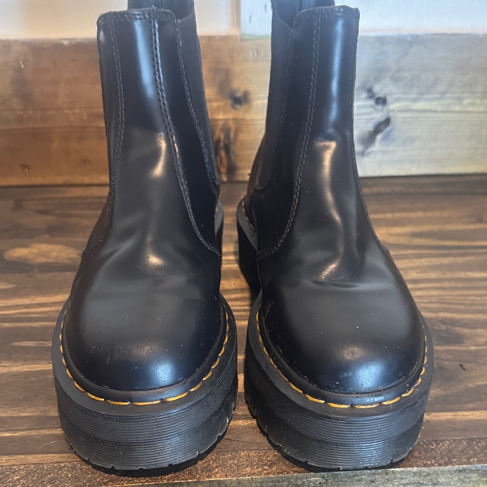 Dr. Martens Chelsea Platform Unisex Black Leather Platform Boots- Size 7 M